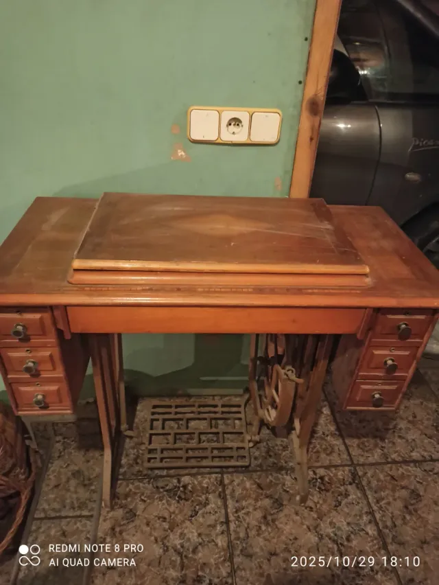 Mueble màquina de coser