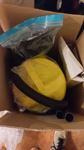 Aspiradora KARCHER WD3 Sólido y Liquido NUEVO