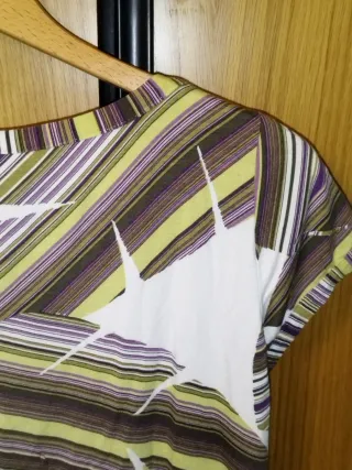 Camiseta / Top Manga Corta - Marina Rivero T. 46