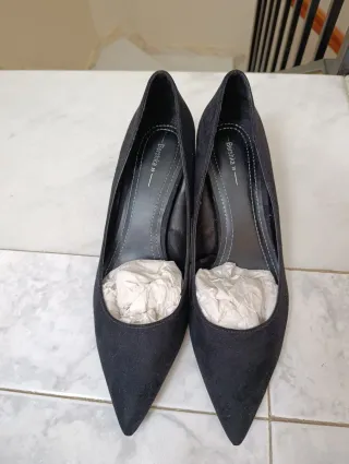 Tacones negros Bershka