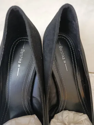 Tacones negros Bershka
