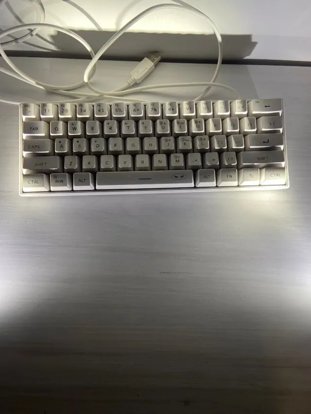 Teclado Gamer Mecánico 60%