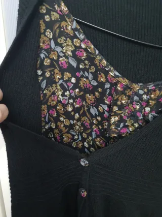 Cárdigan con blusa floral integrada