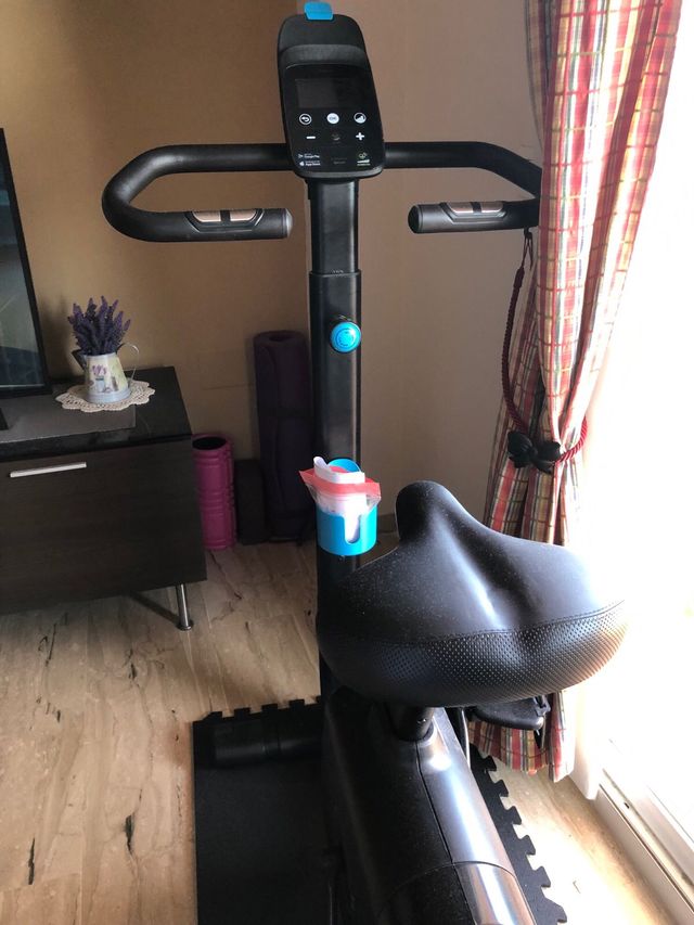 Bicicleta estática casi nueva