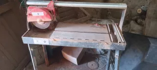 Cortadora de azulejos profesional Rubí de agua