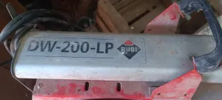 Cortadora de azulejos profesional Rubí de agua