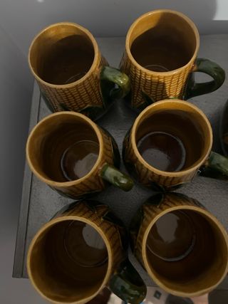 Juego de tazas y jarra de cerámica Costa Pereira