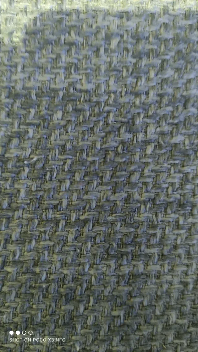 Lote 4 muñecas porcelana con soporte.