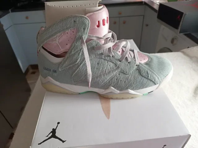 Zapatillas Jordan 7 Bugs Bunny