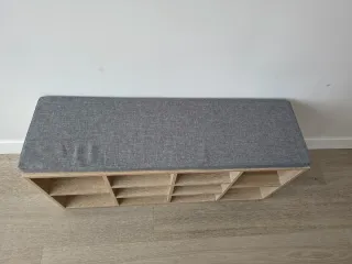 Banco zapatero con cojín gris