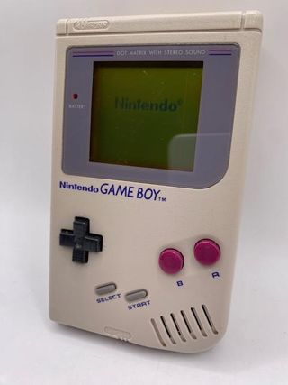 CONSOLA GAME BOY CON LINEAS EN PANTALLA