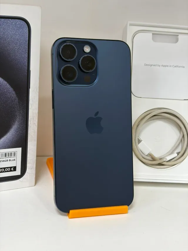 iPhone 15 Pro Max 256GB Blu Titanio