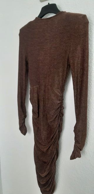 Vestido fruncido nuevo sin estrenar. Es SUPER elás