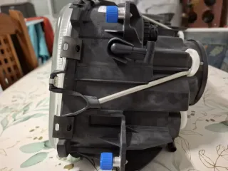 Faro Derecho Camión Mercedes Benz Actros