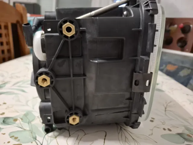 Faro Derecho Camión Mercedes Benz Actros