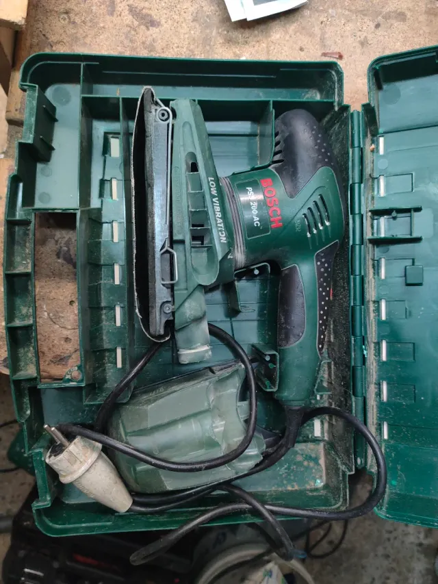 Lijadora Bosch PSS 200 AC