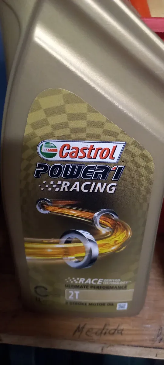 Aceite Castrol Power 1 Racing 2T 1L