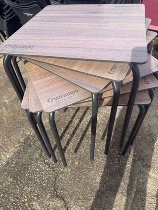 Sillas de plástico apilables Cruzcampo