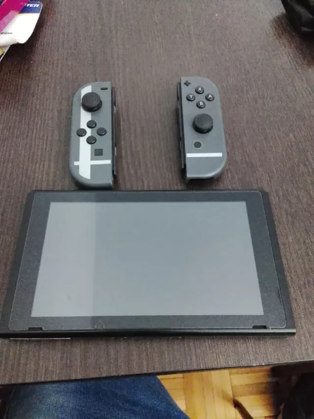 Nintendo Switch Gris y Blanco