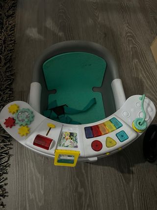 Sillita tipo trona infantino