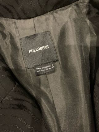 Traje satinado estampado cebra negro