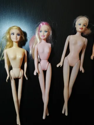 Lotto bambole vintage Winx Tecna Bratz Cloe