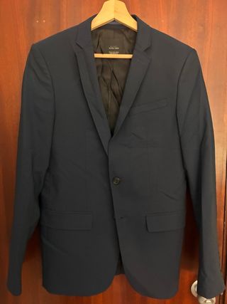 Americana azul marino. Marca Zara. Talla S