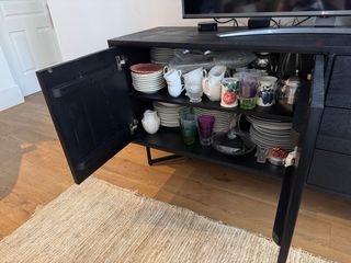 Aparador de madera de mango - como nuevo