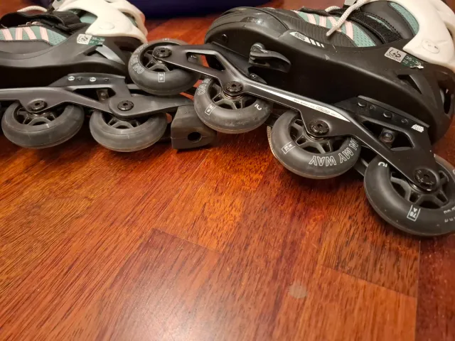 Patines Oxelo Talla 35-38 + Protecciones