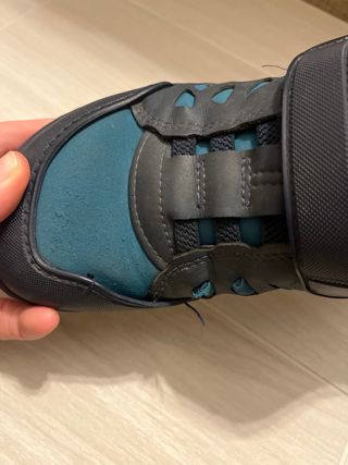 Zapato Feroz Onil Azul Talla 33.