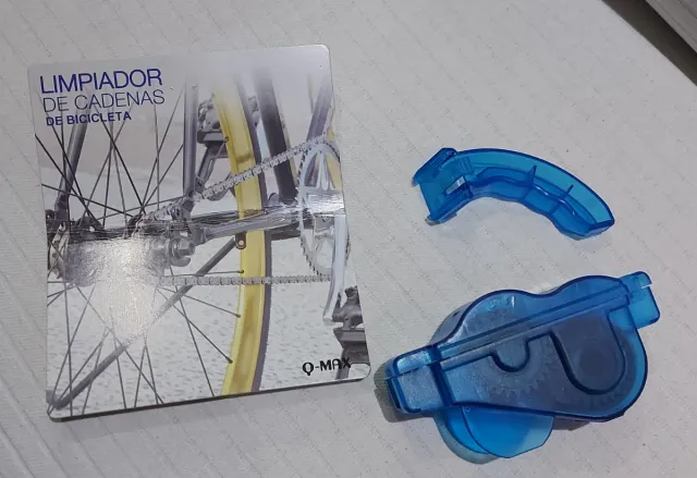 Limpiador de cadenas para bicicleta