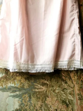 Camisón antiguo encaje valenciene  rosa