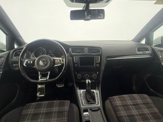Volkswagen Golf 230cv Dsg6