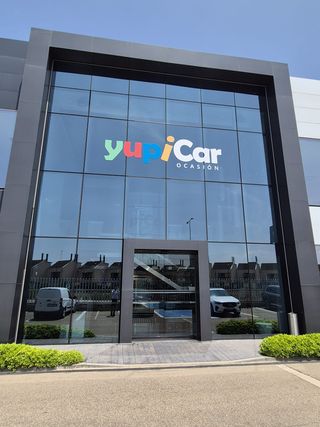 Volkswagen Golf 230cv Dsg6