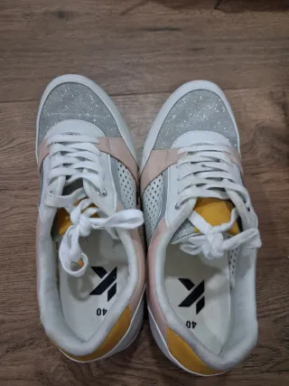 Zapatillas de mujer solo puestas 2 veces