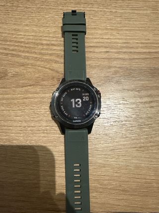 Garmin Fenix 5 Negro Incluye varias pulseras