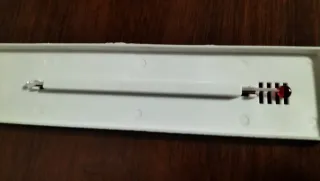 Antiguo termómetro de doble escala