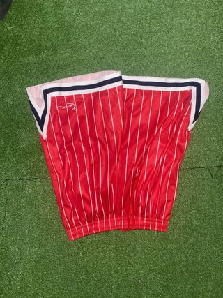 Pantalones cortos de chándal a rayas rojas