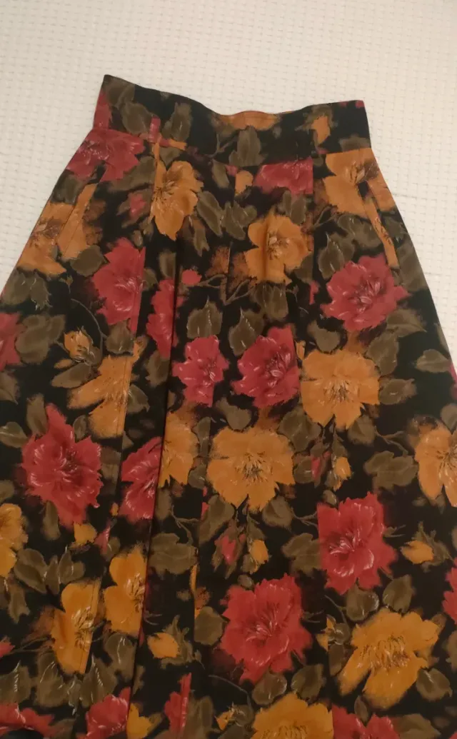 Falda larga estampada floral