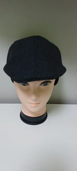 Boina gris con orejeras