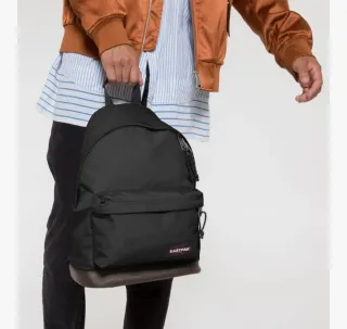 Mochila Eastpak Wyoming 24L Negra