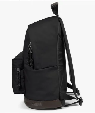Mochila Eastpak Wyoming 24L Negra