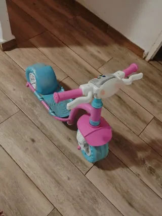 Patinete infantil rosa y azul