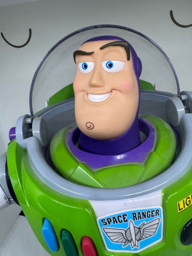 Robot interattivo Buzz Lightyear con telecomando 34 cm