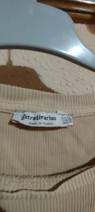 Top Stradivarius Beige Mujer Talla XS