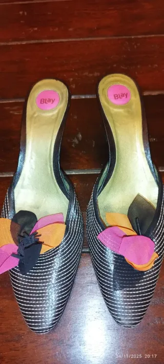 Sandalias Mule BLAY Flores