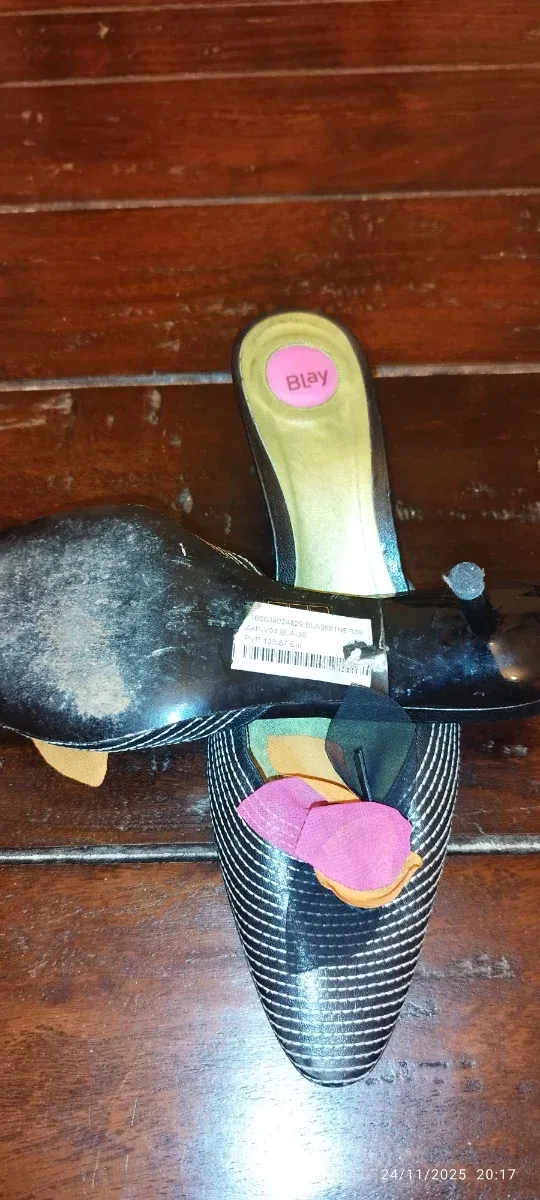 Sandalias Mule BLAY Flores