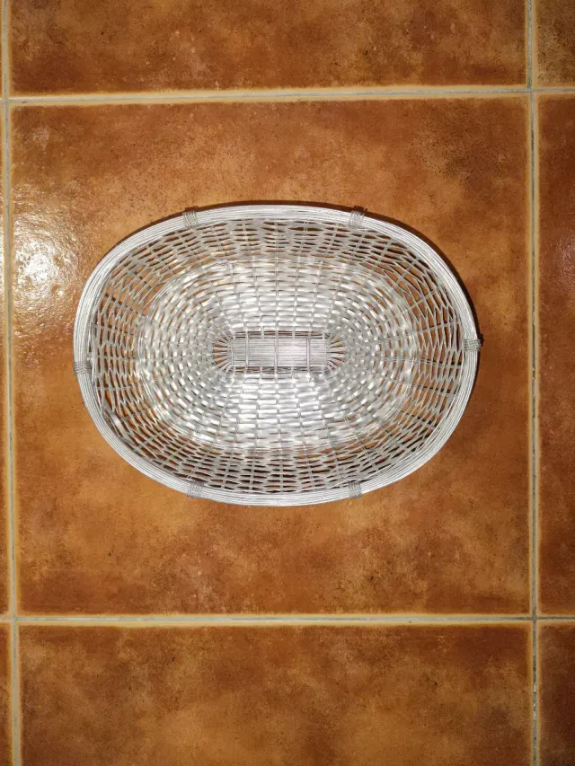 Cestino in alluminio intrecciato vintage