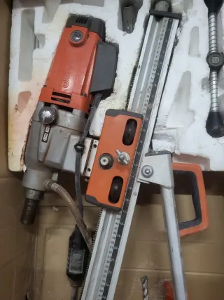 Taladro Husqvarna DMS 240