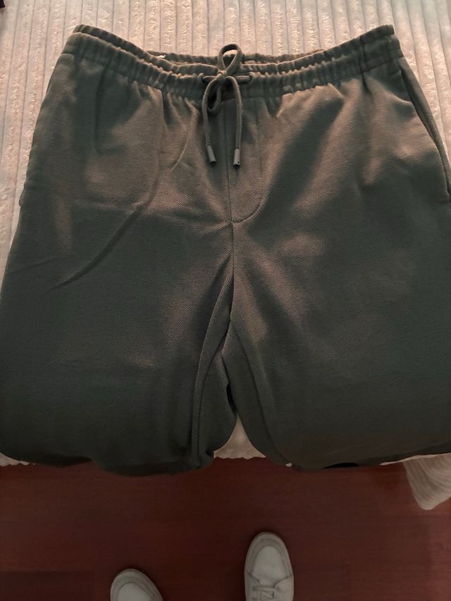 Pantalón de sport Zara Talla M Verde
